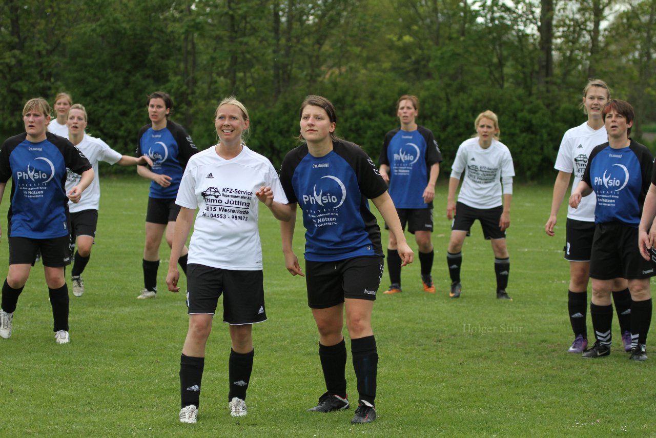 Bild 158 - Frauen am 13.5.12